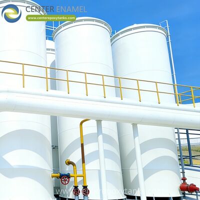 Teto flutuante externo para tanques de armazenamento de óleo de coco: mantém a integridade térmica e química específica do óleo de coco enquanto contém odores