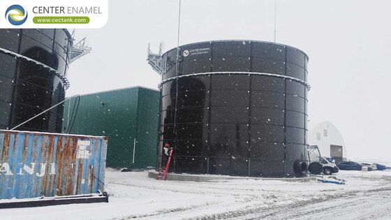 O Núcleo da Durabilidade: Tanques Internos de Esmalte GFS